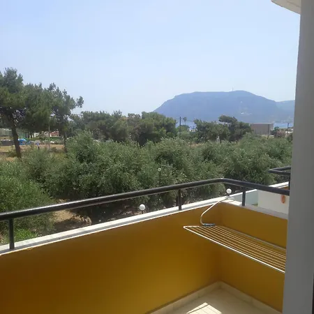 Apartahotel Manolis