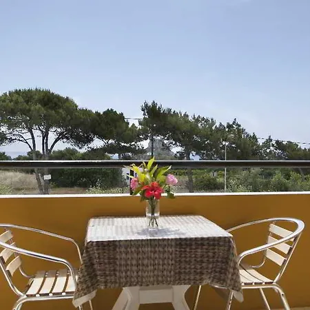 Manolis Apartahotel