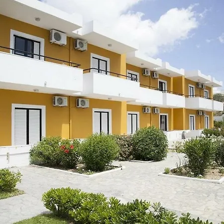 Manolis Apartahotel 2*